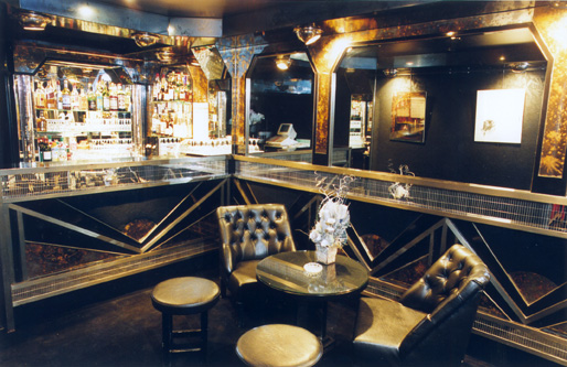 bar
